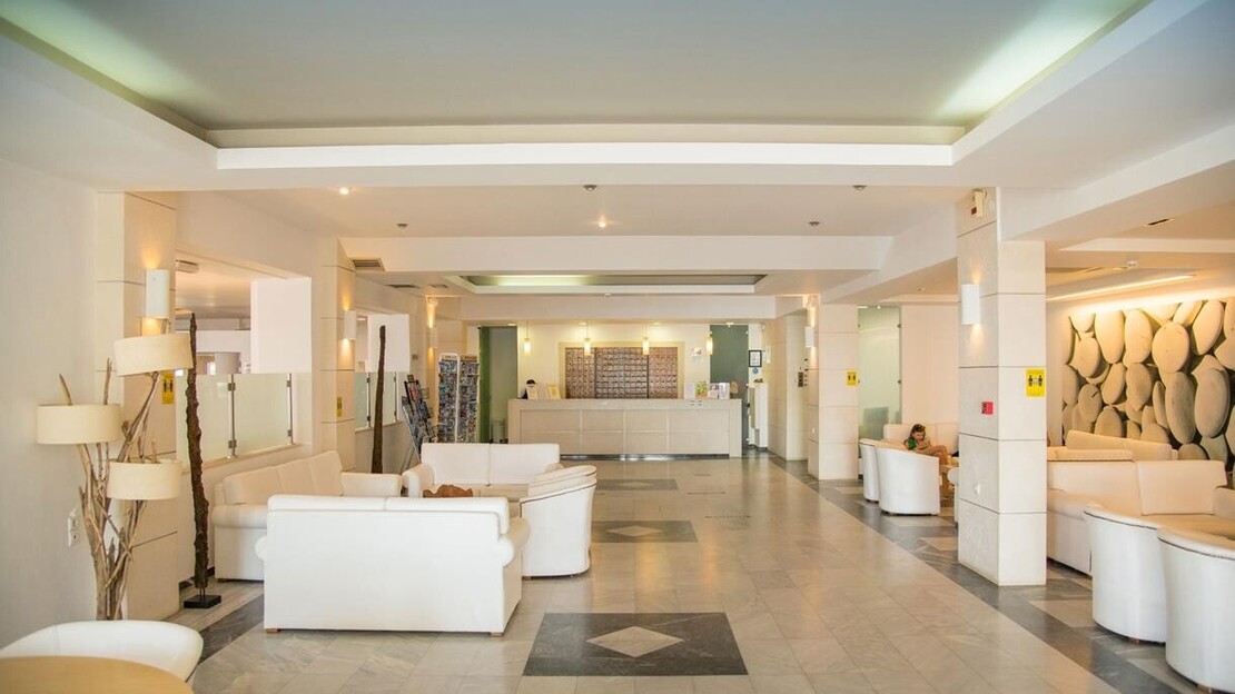 Semiramis Village Hotel